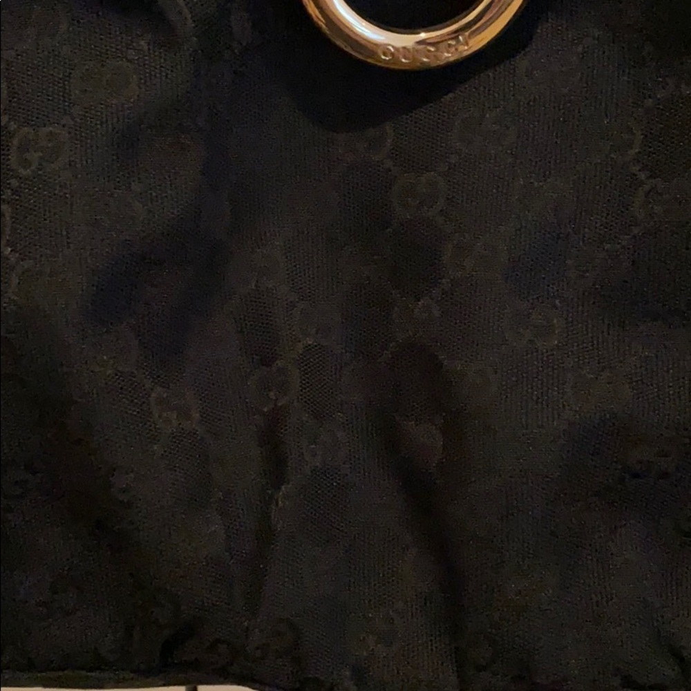 Black Gucci purse - Picture 2 of 7